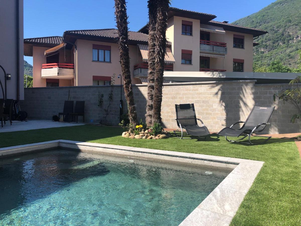 Appartamento Miranda, Modern Duplex, Garden, Swimming Pool, Parking Losone Esterno foto